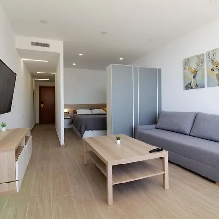 Apartamento Las Palmeras *